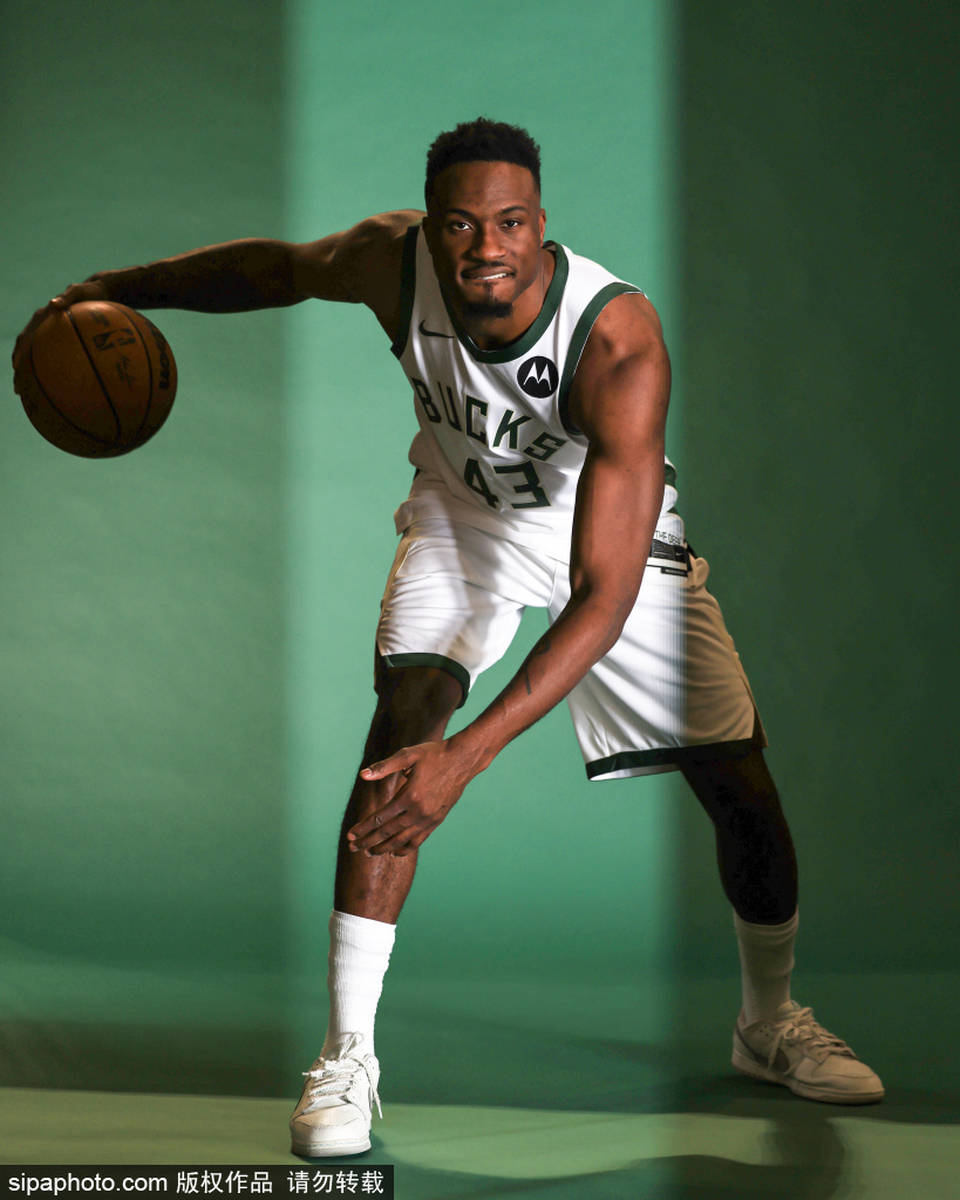 窗口期突围战来临，密尔沃基雄鹿围绕荷甲刷新队史纪录，信心回归，球队文化再被提及的简单介绍-九游网页版