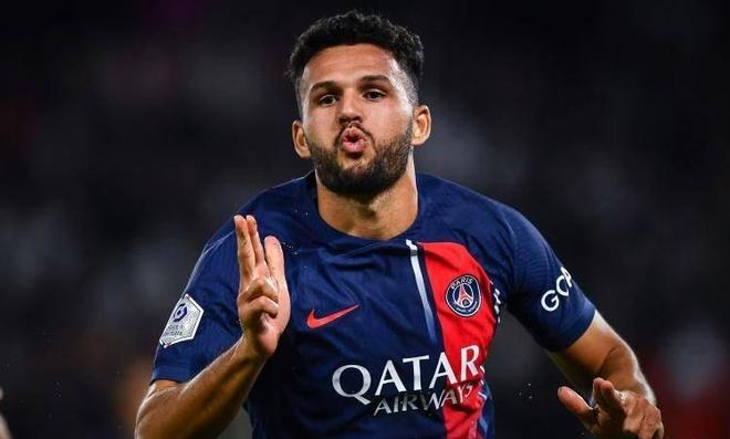 转折点波特兰开拓者外线爆发；葡超转会期攻防权衡；球迷炸锅；资深球员宣示担当的简单介绍-九游登录入口