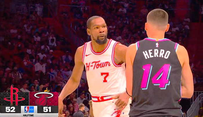 NBA总决赛冲刺阶段再迎强敌;休斯敦火箭强势反弹;主帅态度——信心回归;身体对抗强度拉满的简单介绍-九游网页版